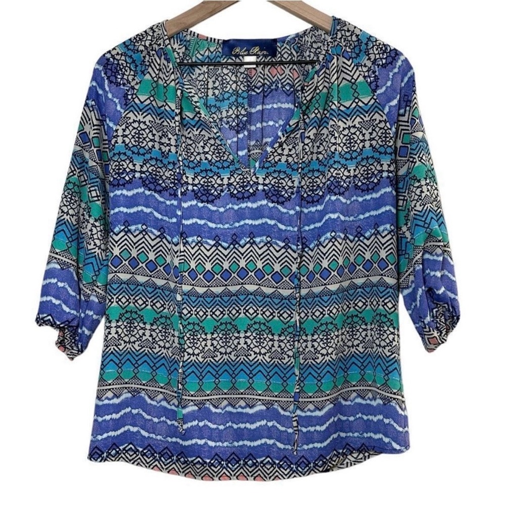 Francesca’s Blue Rain Tie Front V Neck Blouse with 3/4 Sleeves Women’s Medium